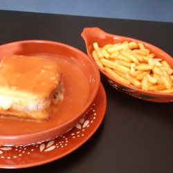 francesinha-prato-restaurante-aldeia-restaurante-impact-transition